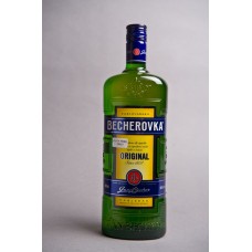 BECHEROVKA 1л 